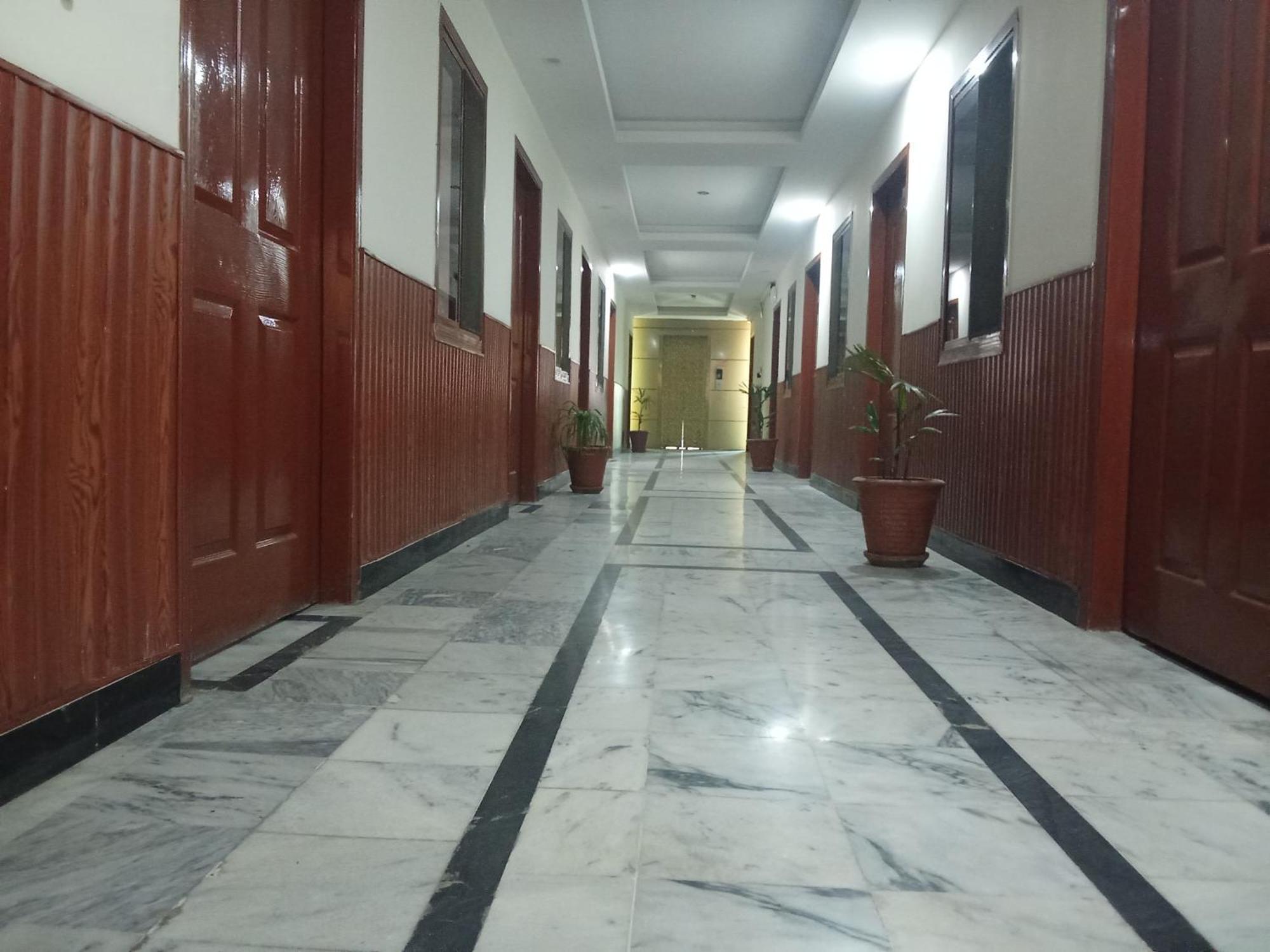 Hotel Khursheed Palace Rawalpindi Dış mekan fotoğraf